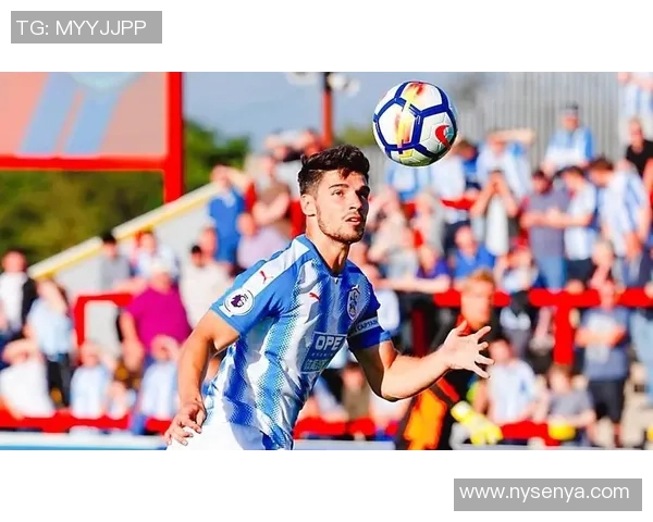 布基纳法索足球明星崛起之路：从草根到国际赛场的辉煌历程